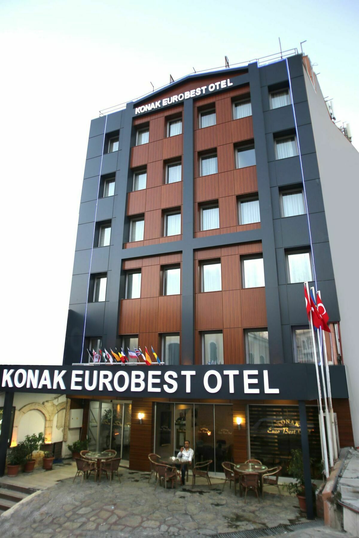 Konak Eurobest Otel Измир Экстерьер фото